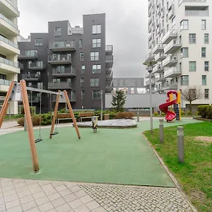 Cozy Family With Balcony Near Zlote Tarasy Warszawa